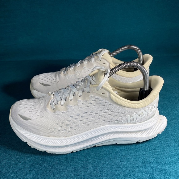 Hoka Shoes - Size 7.5 - Women’s Hoka Kawana Gray shoes